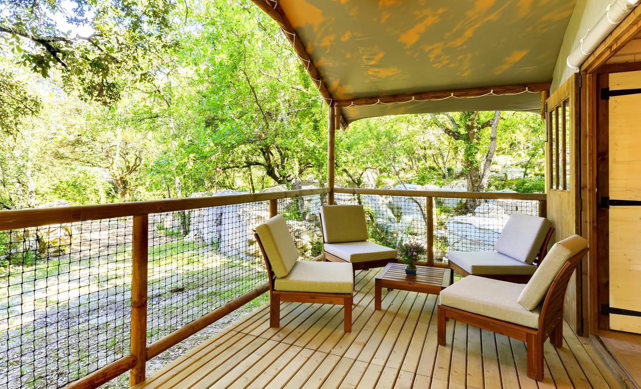 Cabanes Lodges Le Serviere 발라주크 외부 사진